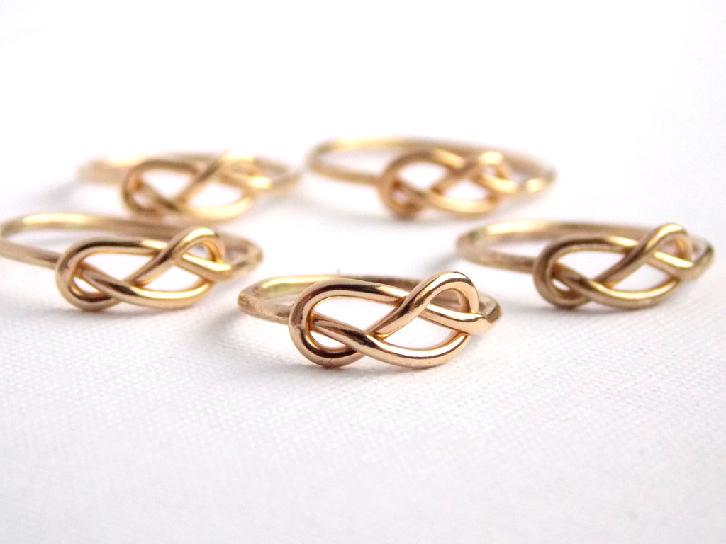 SET OF 5 Infinity Knot Ring-- 14K gold filled ring, Bridesmaid gift, infinity friendship rings