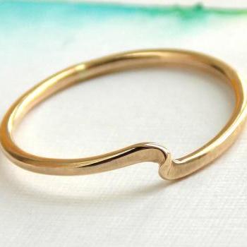 Twister Stacking Ring: 14K Gold-filled ring, dainty ring, simple ring, stacking ring, rose, gold ring, wave ring, twisted ring